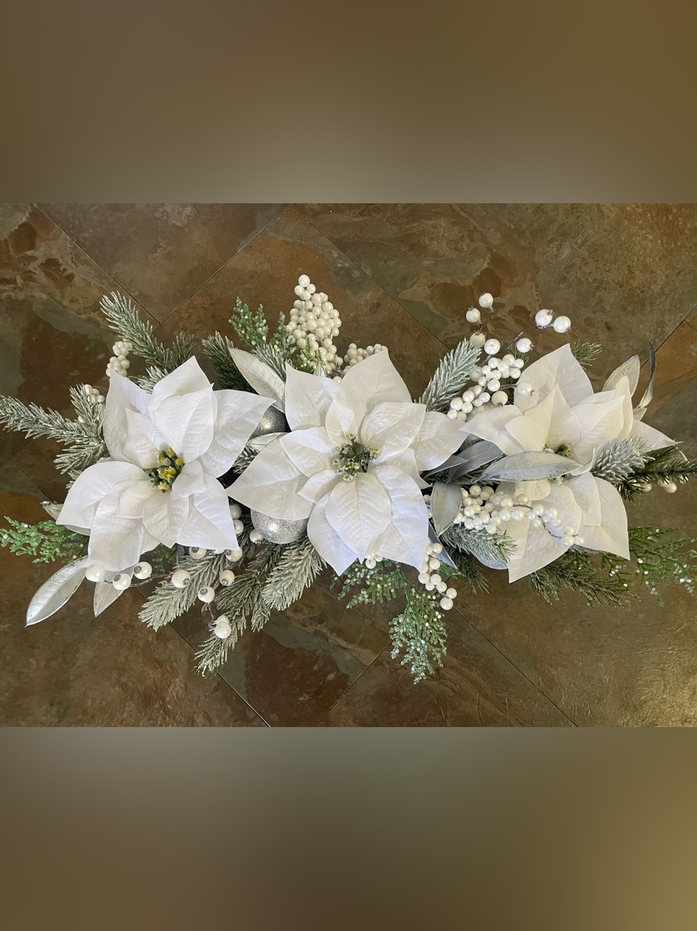 NWOT! White & Silver Poinsettia Holiday Centerpiece w/Frosted Accents 18x5x3.5